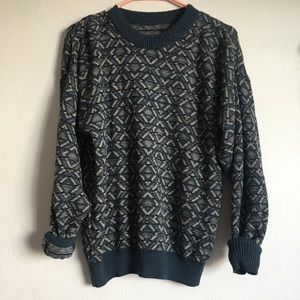 Blueish 80s sweater